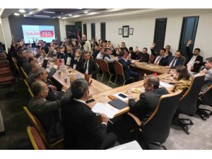 DAİMFED’DE KARSLIOĞLU GÜVEN TAZELEDİ