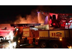 KAHRAMANMARAŞ’TA İTFAİYE EKİPLERİ NİSAN AYINDA 801 OLAYA MÜDAHALE ETTİ