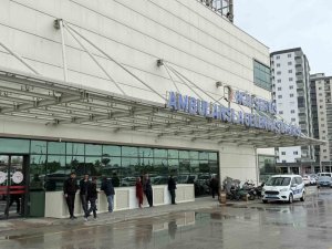 TARİHİ GEÇMİŞ SALAM YİYEN 4 ÖĞRENCİ HASTANEYE KALDIRILDI