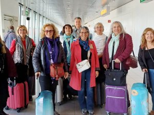 KADIN KARAVANCILAR KOROSU HOLLANDA YOLCUSU