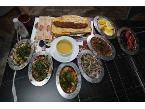 ADANA KEBABI VE SALATA İKİLİSİ ’GLUTATYON’ SEVİYESİNİ ARTIRIYOR
