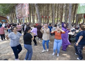 MERSİN’DE ANNELER GÜNÜ ŞENLİK HAVASINDA GEÇTİ
