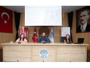 AKDENİZ’DE ’ÖZEL GEREKSİNİMLİ BİREYLER VE EV YAŞAMI’ PANELİ DÜZENLENDİ