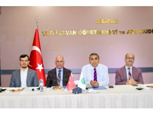 SİLİFKE’DE İLÇE MÜFTÜLERİ TOPLANTISI GERÇEKLEŞTİRİLDİ