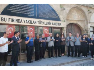 KOZAN’DA GENÇLİK HAFTASI KAPSAMINDA GENÇLER ŞEHİTLİKTE DUA ETTİ