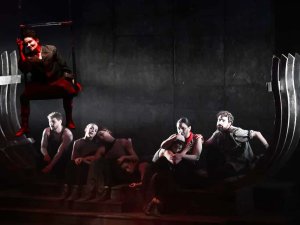 TİYATRO FESTİVALİ COŞKUSU SÜRÜYOR