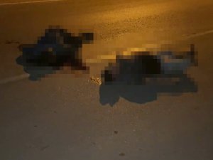 TRAFİKTE YOL VERME KAVGASI: 3 ÖLÜ