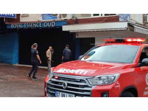 ALANYA’DA İŞ YERİNDEN ÇIKAN DUMANLAR İTFAİYEYİ ALARMA GEÇİRDİ