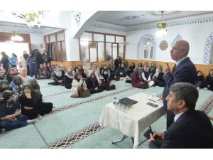 ANAMUR’DA 4-6 YAŞ KUR’AN KURSU ÖĞRENCİLERİNDEN YIL SONU GÖSTERİSİ