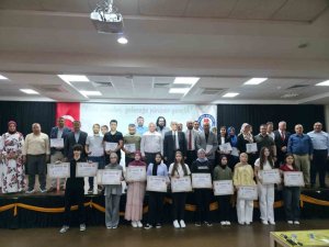 BİR BİLENLE BİLGE NESİL ÖDÜL TÖRENİ GERÇEKLEŞTİRİLDİ