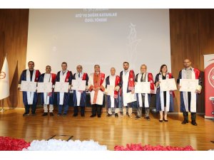 ATÜ, 15. YILINI "ATÜ’YE DEĞER KATANLAR" ÖDÜL TÖRENİ İLE KUTLADI