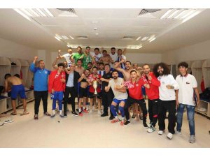 AKDENİZ BELEDİYE SPOR BAL’A YÜKSELDİ
