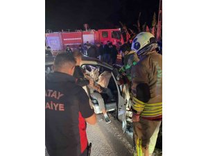 SAMANDAĞ’DA TRAFİK KAZASI : 6 YARALI
