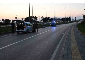 HATAY’DA KONTROLDEN ÇIKAN MOTOSİKLET DEVRİLDİ: 2 ÖLÜ