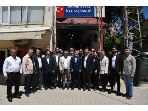 AK PARTİ ADANA TEŞKİLATI BAYRAM BOYUNCA SAHADAYDI