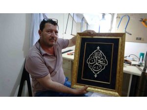 KIZININ OKUL ÖDEVİYLE BAŞLADI, SANATIN USTASI OLDU
