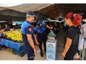 MEZİTLİ ZABITASINDAN SEMT PAZARLARINDA SIKI DENETİM