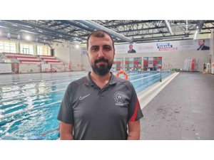 AKINTILI SULARA DİKKAT: "EN ÇOK YÜZME BİLİYORUM DİYENLER BOĞULUYOR"