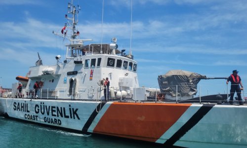 KARADENİZ AÇIKLARINDA BALIKÇI TEKNESİNE SALDIRI: 1 ÖLÜ, 4 YARALI