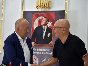 GÜLTEKİN GENCER: "ANTALYASPOR İÇİN TARİHİ GÜN"