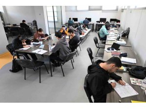 MERSİN’DE OKUMA SALONLARI ÖĞRENCİLERİN İKİNCİ ADRESİ OLDU