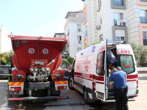 ATEŞE VERDİĞİ EVE KENDİSİNİ KİLİTLEDİ