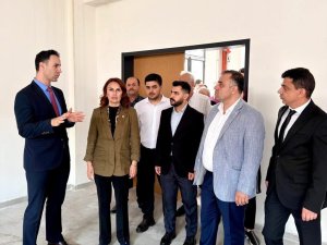 AKDENİZ’E YENİ GENÇLİK MERKEZİ KAZANDIRILIYOR
