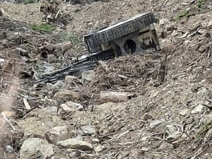 DEVRİLEN İŞ MAKİNESİNİN OPERATÖRÜ ÖLDÜ