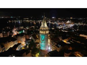 KAHRAMANMARAŞ’IN EDEBİYAT IŞIĞI GALATA KULESİ’NE YANSIDI