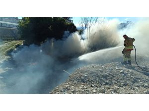 ANTAKYA’DA HURDALIK VE ÇÖPLÜK YANGINI