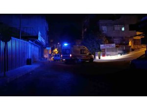 KAHRAMANMARAŞ’TA ARKADAŞ KAVGASI KANLI BİTTİ: 1 YARALI