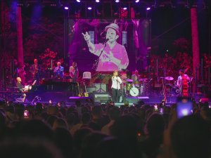 9. ANTALYA AKRA CAZ FESTİVALİ FAZIL SAY KONSERİYLE SONA ERDİ