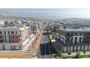 KAHRAMANMARAŞ’IN AZERBAYCAN MAHALLESİ ASFALTLANIYOR