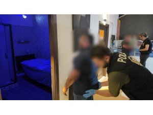 ISPARTA’DA MASAJ SALONLARINA FUHUŞ OPERASYONUNDA 2 TUTUKLAMA