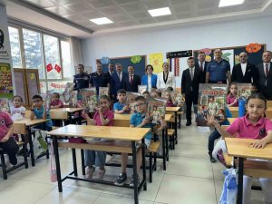 BURDUR’DA 42 BİN 82 ÖĞRENCİ KARNE ALARAK YAZ TATİLİNE BAŞLADI