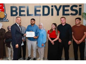 ONİKİŞUBAT BELEDİYESİ EVLİLİK OKULU’NUN İLK MEZUNLARI SERTİFİKALARINI ALDI