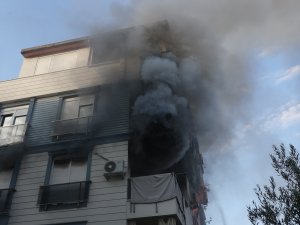 YANGINDA MAHSUR KALANLAR KURTARILDI