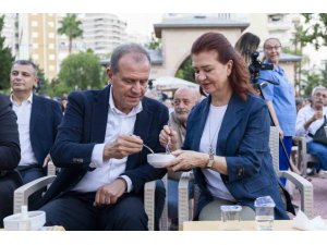 MERSİN’DE GELENEKSEL AŞURE PROGRAMI YOĞUN KATILIMLA DÜZENLENDİ