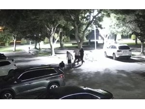 MERSİN’DE SİTE MÜDÜRÜ DARBEDİLDİ, SALDIRI KAMERAYA YANSIDI