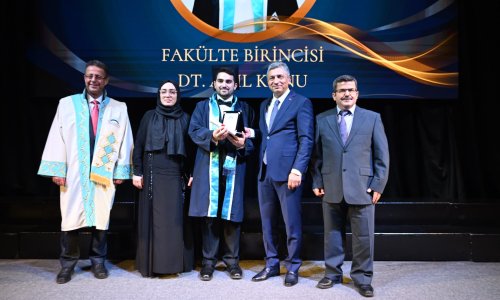 ANTALYA BİLİM ÜNİVERSİTESİ'NDE 76 DİŞ HEKİMİ MEZUN OLDU