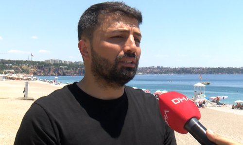 DENİZ DİBİNDE UTANDIRAN MANZARA