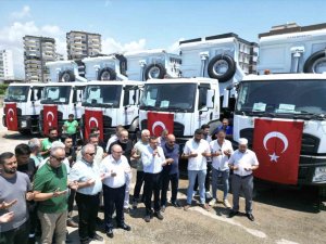 ERDEMLİ BELEDİYESİ HİZMET FİLOSUNA 10 YENİ KAMYON