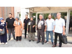 NİŞANLI ÇİFTİN ÖLÜMÜYLE SONUÇLANAN KAZAYLA İLGİLİ DAVADA SÜRÜCÜNÜN SERBEST BIRAKILMASINA TEPKİ