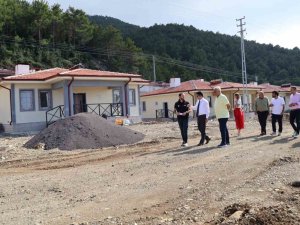 IŞIKLI MAHALLESİ’NDEKİ KIRSAL AFET KONUTLARINDA SONA GELİNDİ