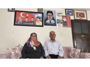 15 TEMMUZ ŞEHİDİNİN ANNESİ: "BENİM KUZUM BİR GİTTİ, BİN TANE KARDEŞ BIRAKTI BANA"