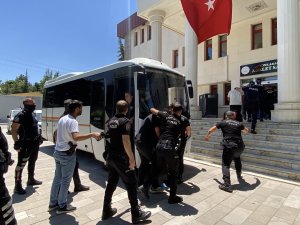 DURAK BAŞKANININ ÖLDÜĞÜ KAVGAYA İLİŞKİN 10 TUTUKLAMA