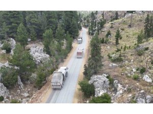 GÜLNAR’DA YARIM ASIRLIK YOL SORUNU ÇÖZÜLDÜ