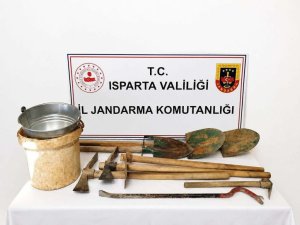 ISPARTA’DA JANDARMADAN KAÇAK KAZI OPERASYONU