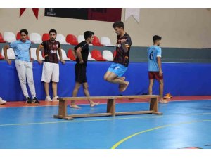 HBB’NİN SPOR KURSLARIYLA 80 GENÇ HAYALİNE KAVUŞTU