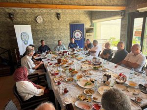 KAYMAKAM FIRAT: "BASIN, DEVLET İLE MİLLET ARASINDA KÖPRÜDÜR"
